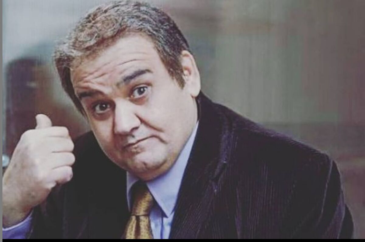 عکس خانوادگی اکبر عبدی| شباهت عجیب اکبر عبدی به مادرش