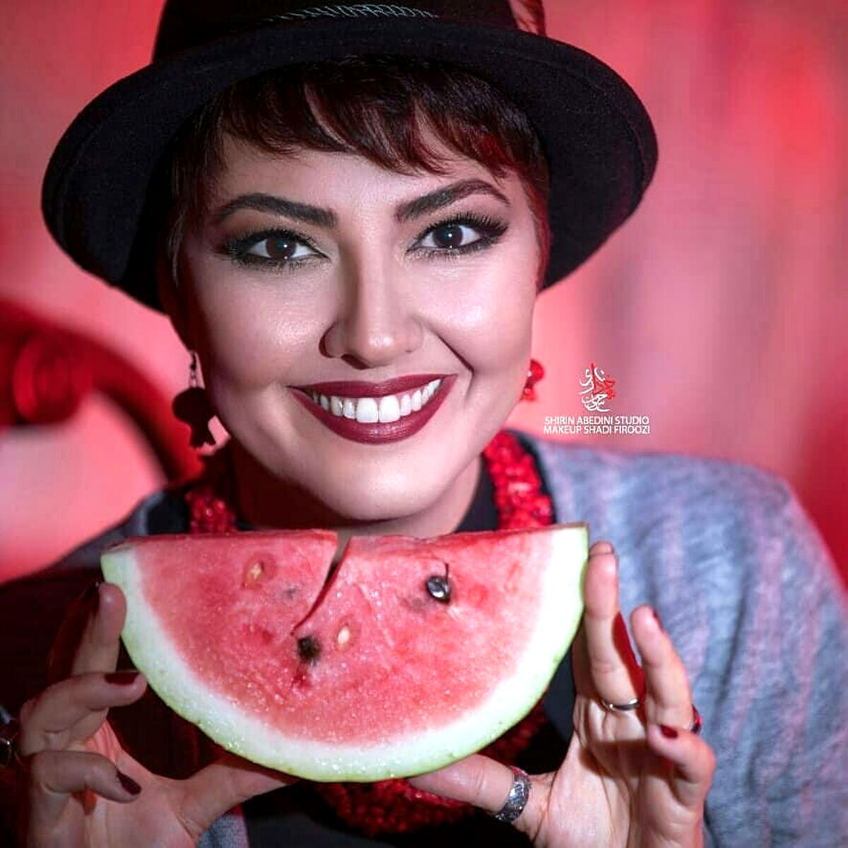 بیوگرافی آناهیتا همتی