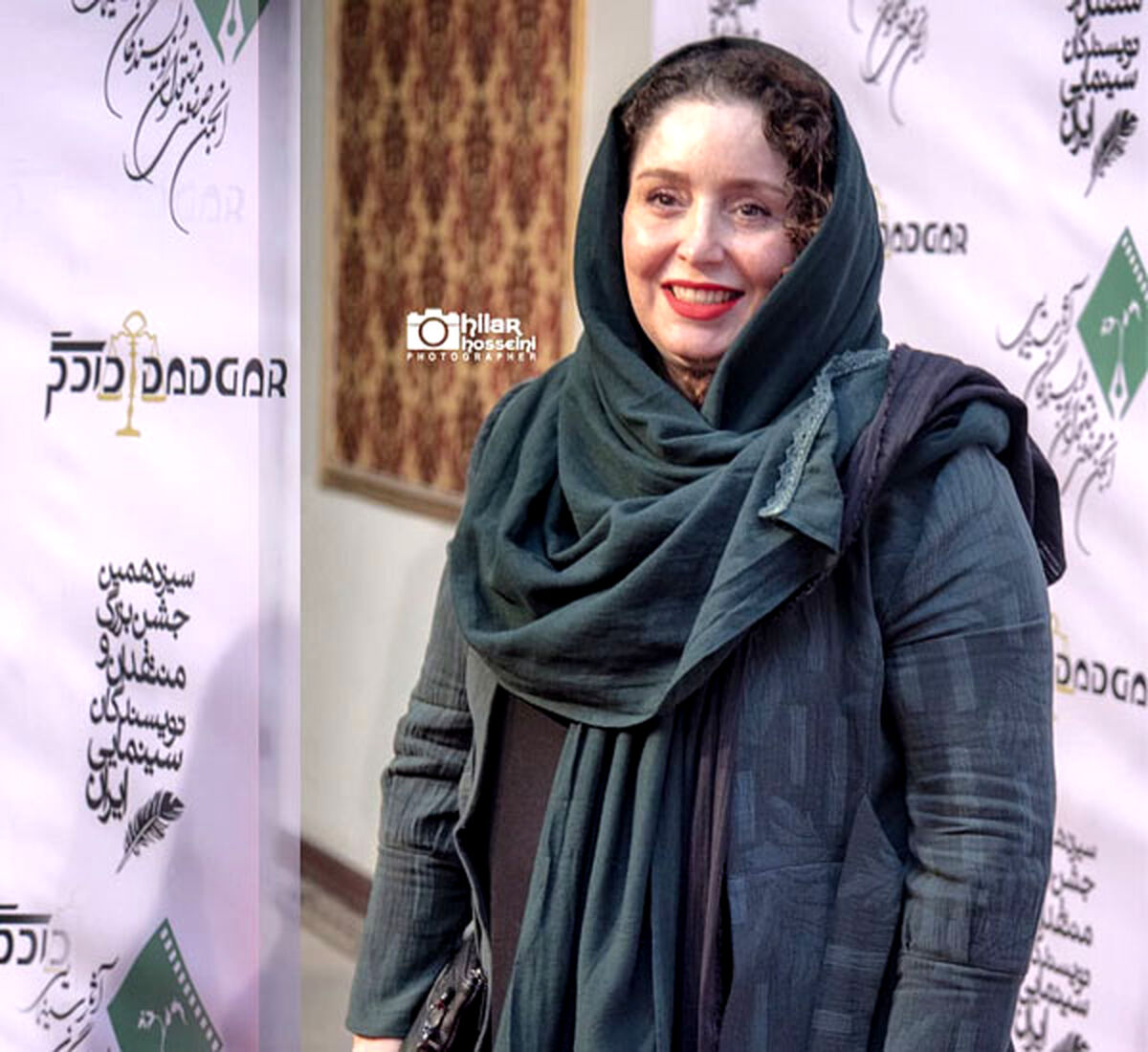 تصاویر دیده نشده از ژاله صامتی در پشت صحنه سریال زیرخاکی+ ویدئو