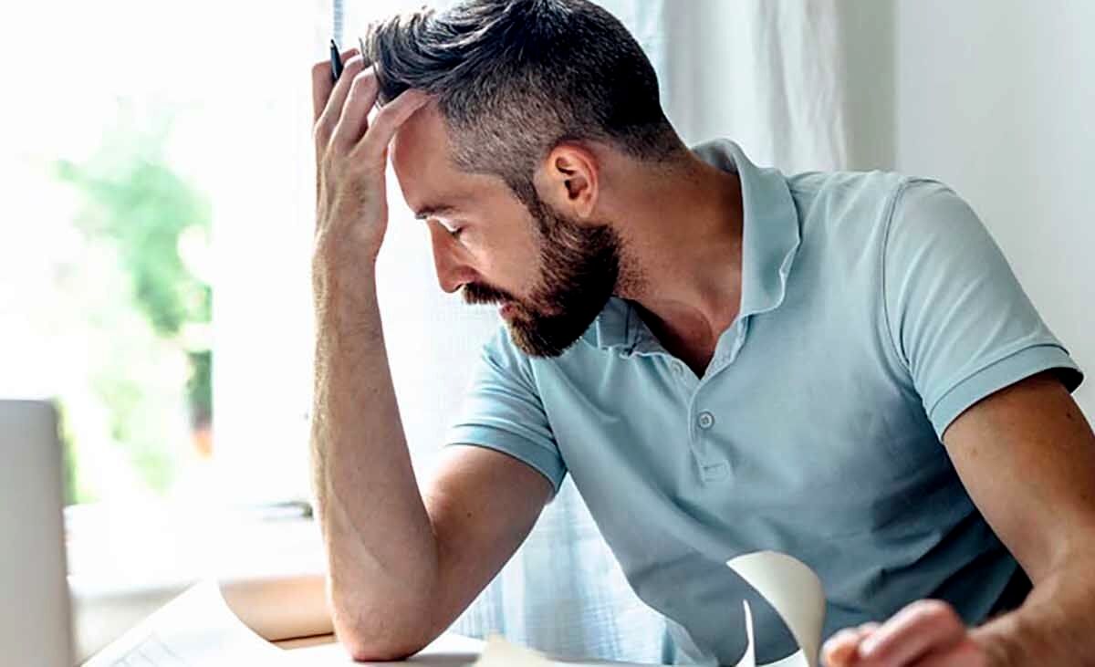 افسردگی شدید در مردان چه علائمی دارد؟