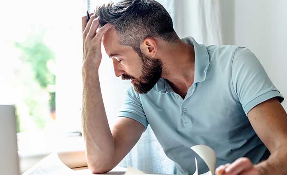 افسردگی شدید در مردان چه علائمی دارد؟