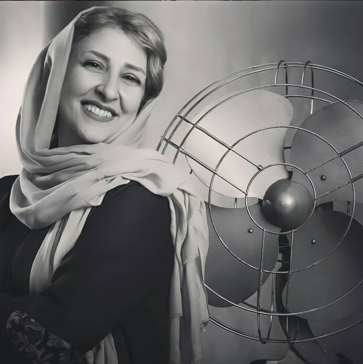 گران ترین لباس بازیگران  در تن مرجانه گلچین+ عکس 