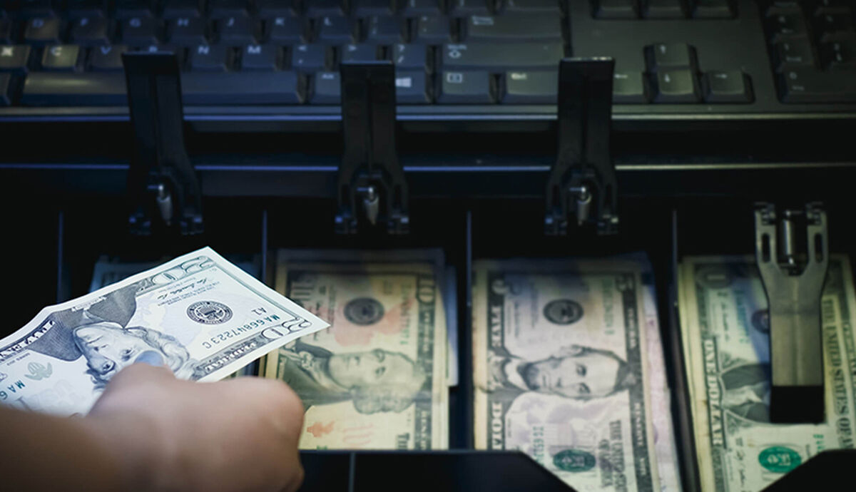 جدیدترین قیمت دلار در بازار امروز  (۱۴۰۰/۰۳/۱۸)